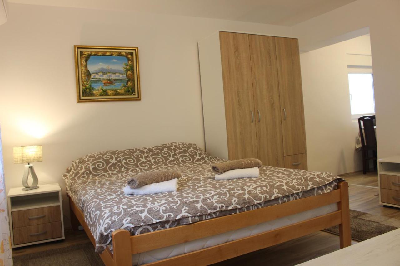 Apartmani Ilic Golubac Exterior foto